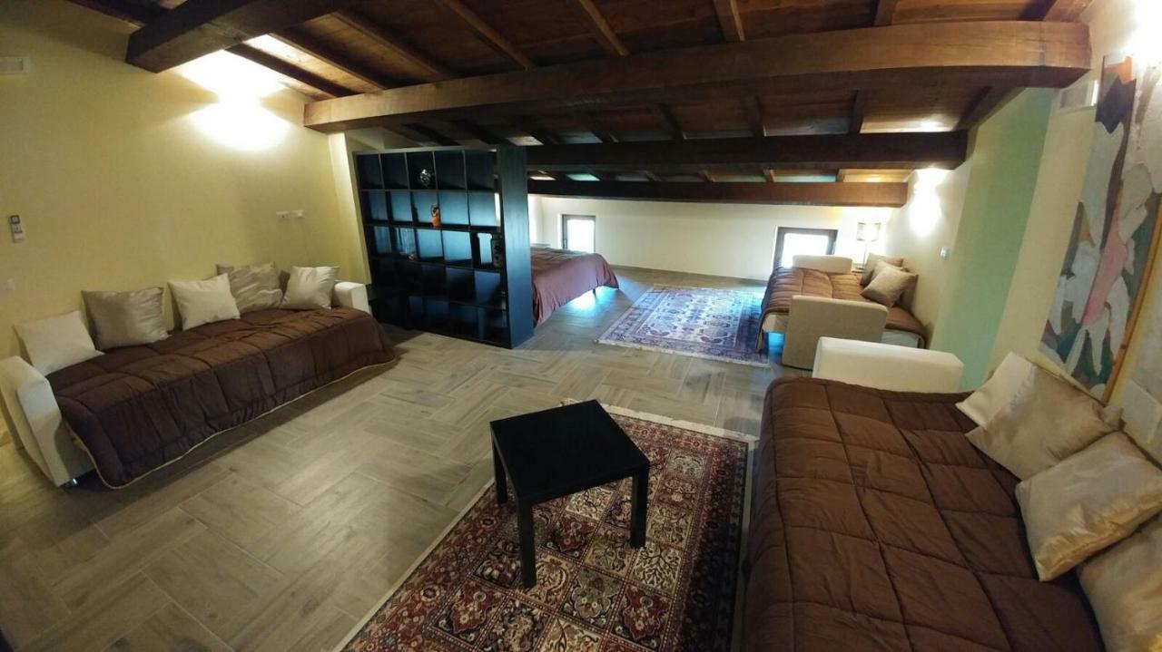 Casa Francesconi Pensionat Pietra Rossa Eksteriør billede